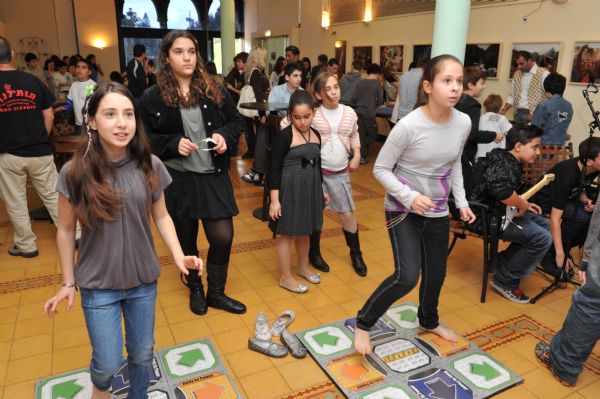 Read more about the article שטיחי ריקוד